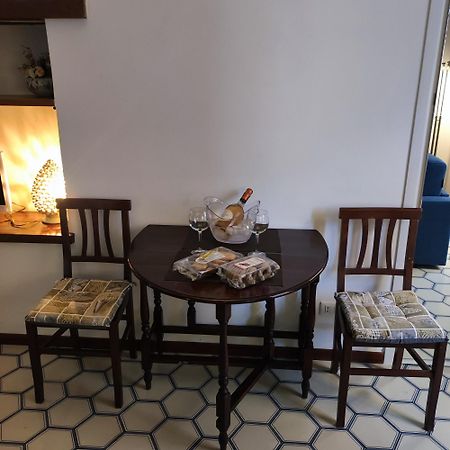 Casa Claudia ~ Rione Monti-Colosseo Rom Eksteriør billede